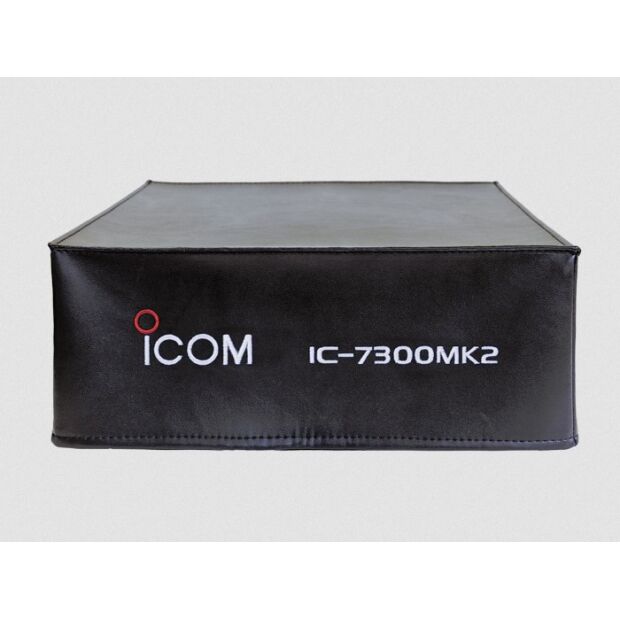 Icom IC-7300MKII mit Staubschutzhülle und RS-BA1